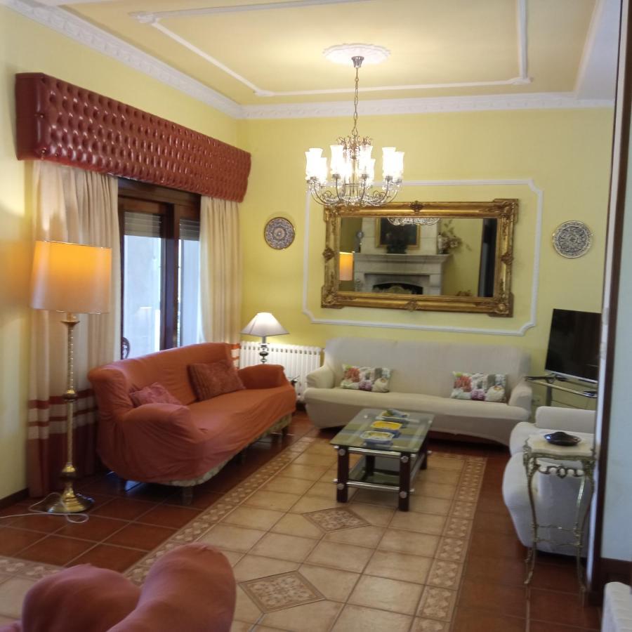 Casa Independiente Para Grandes Grupos Y Familias Valeixe Екстериор снимка